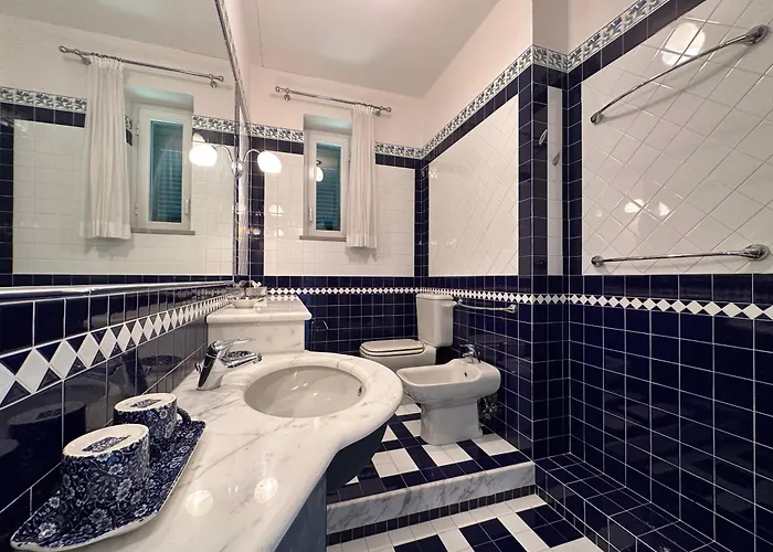 Villa Doria 16 Pax By Villasretreats Porto Venere