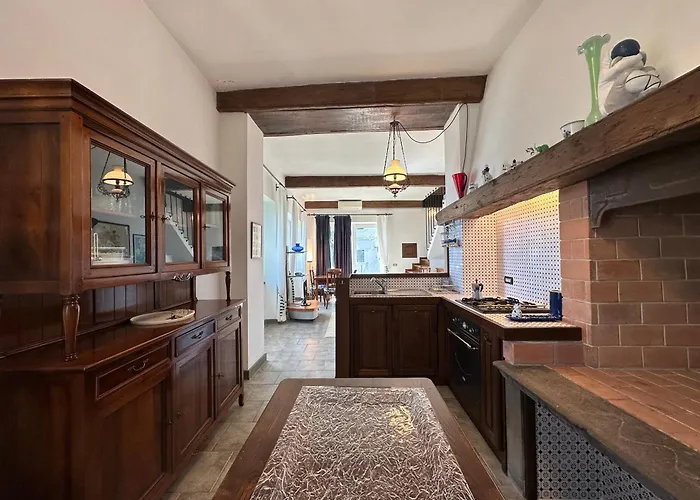 Villa Doria 16 Pax By Villasretreats Porto Venere