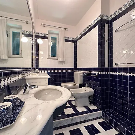 Villa Doria 16 Pax By Villasretreats Porto Venere